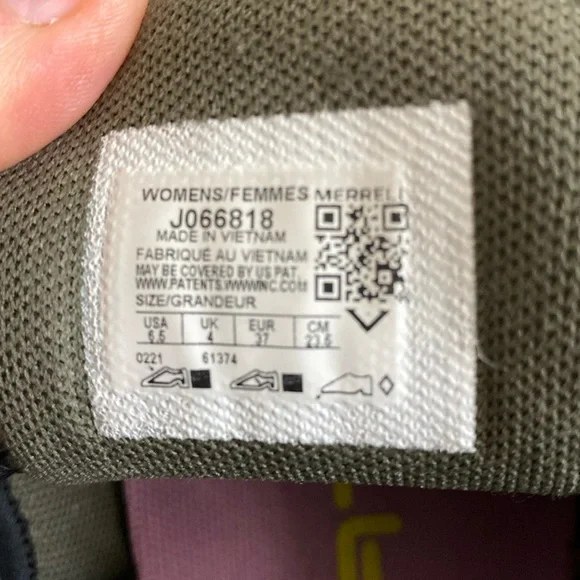 Merrell Shoes - Picture 2 of 5